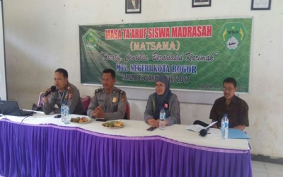 Kunjungi MTSN Kota Bogor, Kanit Binmas Polsek Bogor Utara Ajak Sekolah Waspada Kejahatan Anak